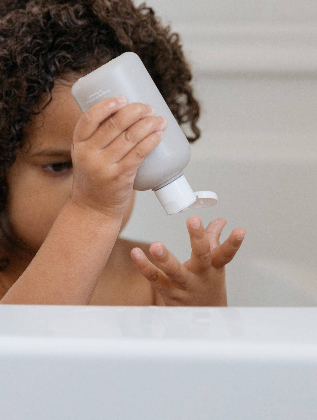 Bubble Time Baby – Mildes Shampoo und Duschgel für Babys mit Hafer und Jojoba