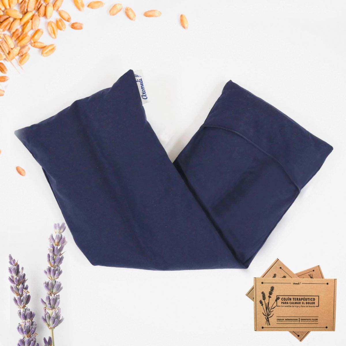 Heating pad with wheat kernels and lavender
